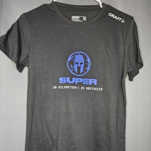 Spartan Race SUPER 10km/25 Obstacles  Finisher Black T-Shirt Women Size Small - Picture 1 of 5